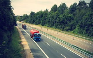 Na avtocesti A1 prepoved prehitevanja za tovorna vozila nad 7,5t